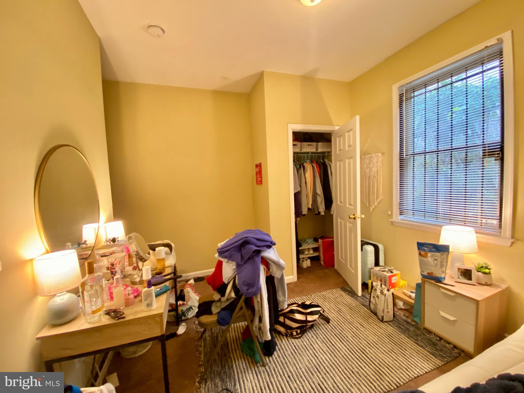 TEMPLE UNIVERSITY - Residential Lease