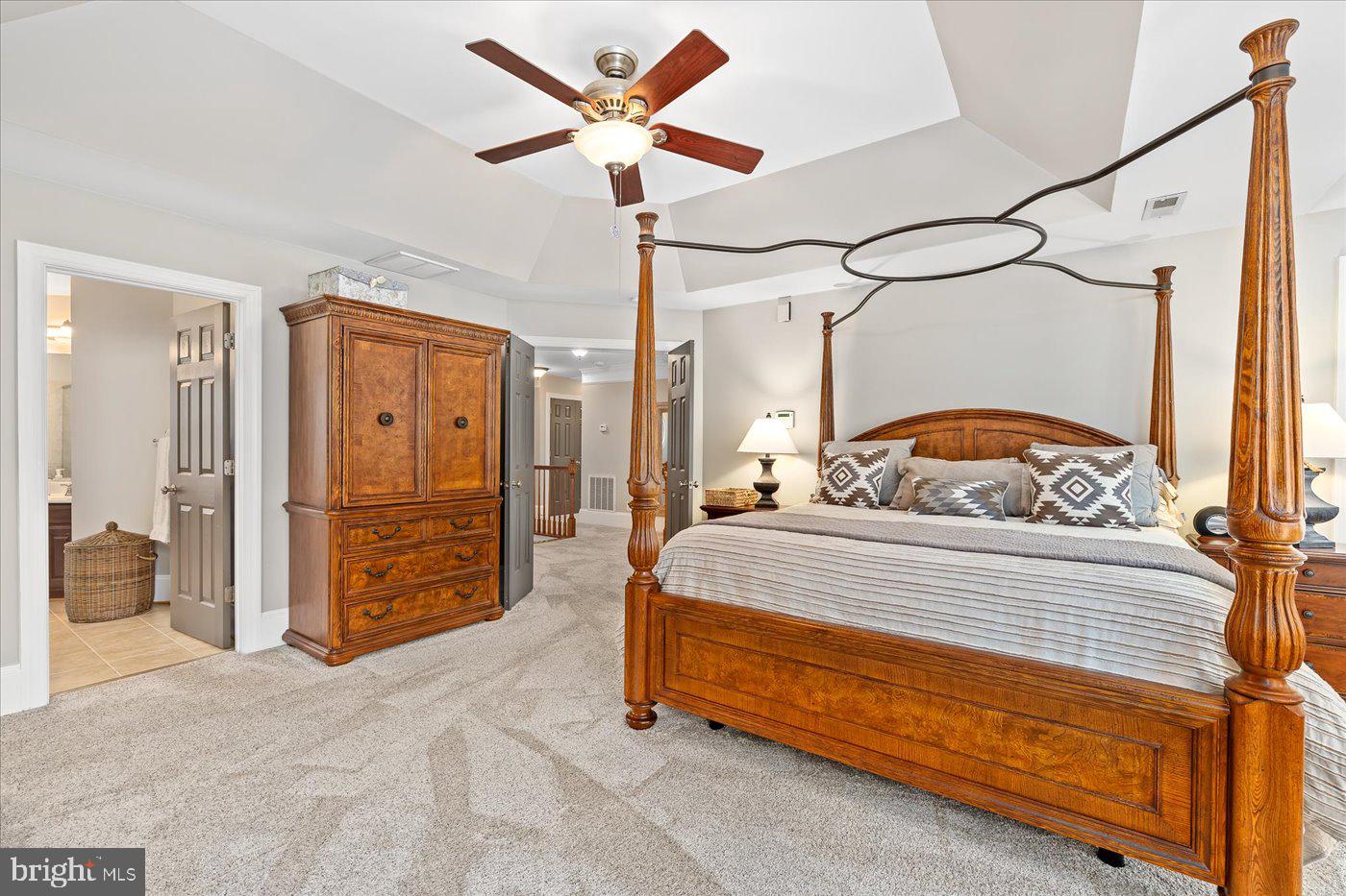 THE PALISADES - Residential