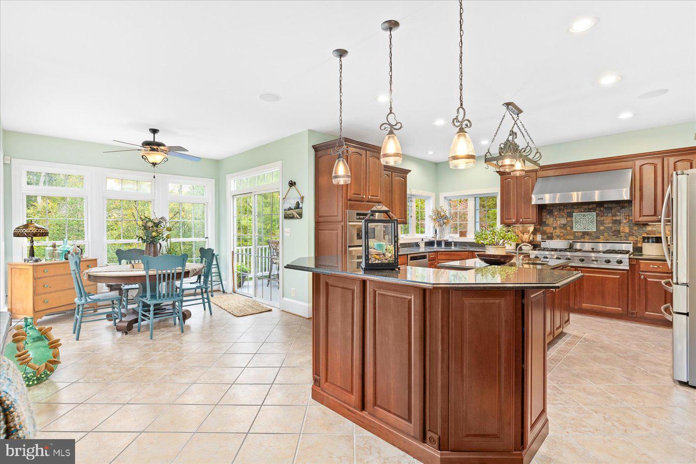 THE PALISADES - Residential