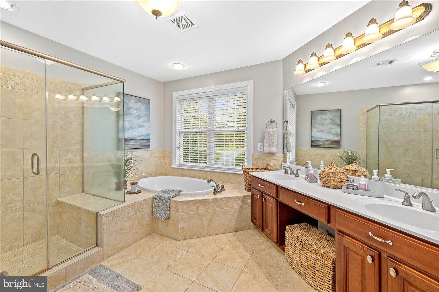 THE PALISADES - Residential