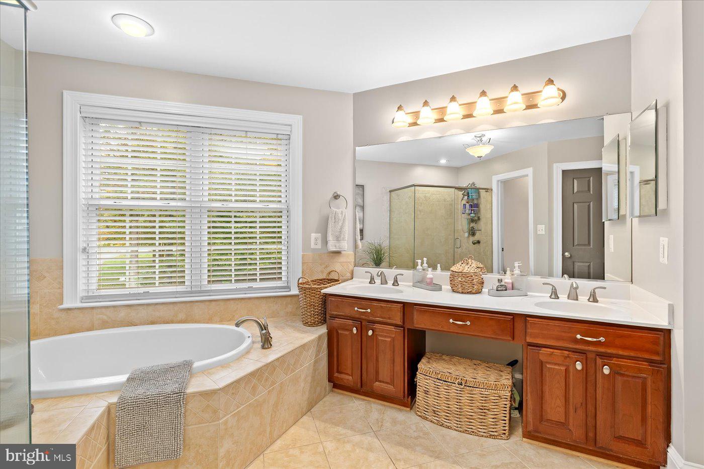 THE PALISADES - Residential