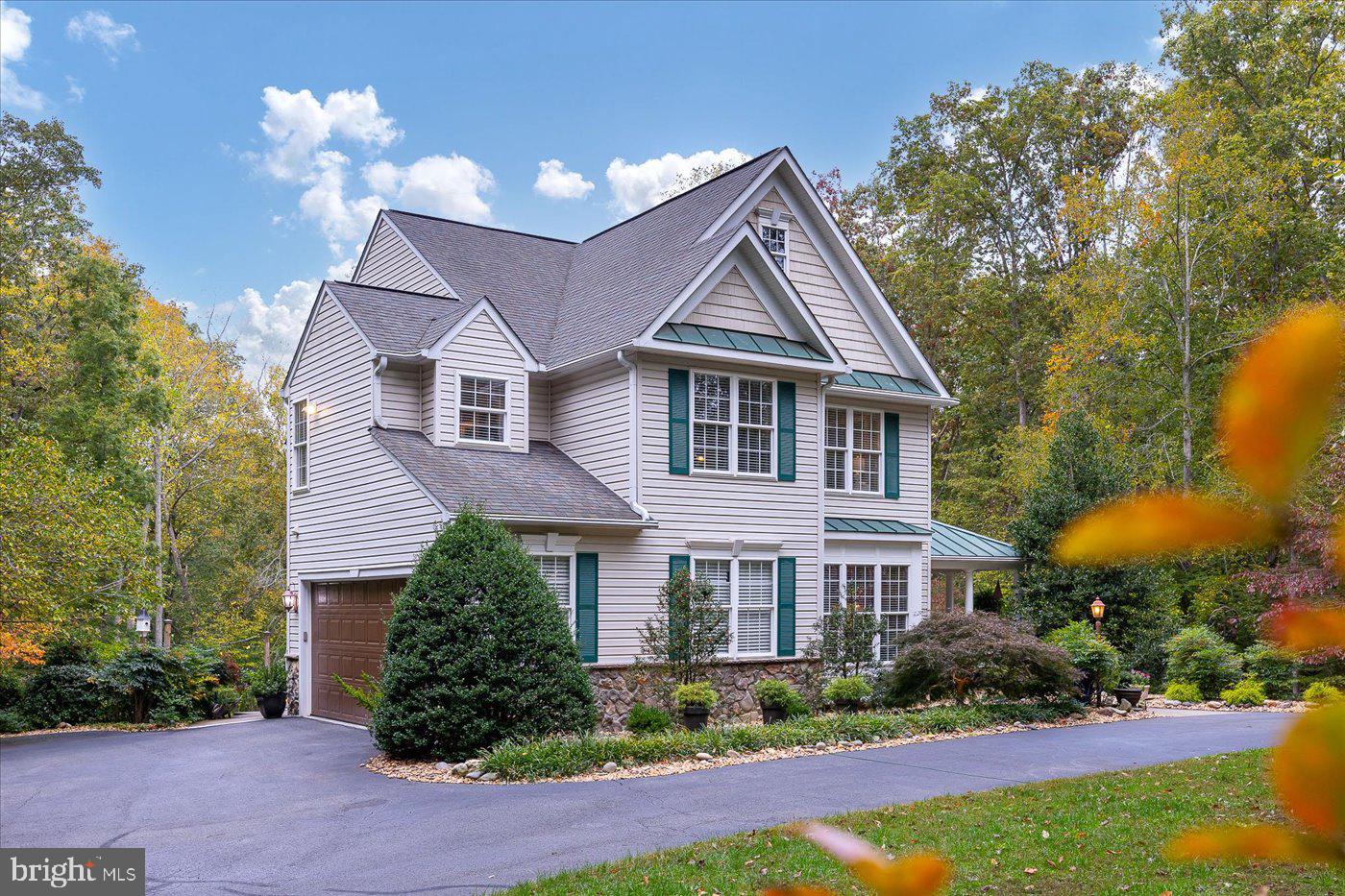 THE PALISADES - Residential