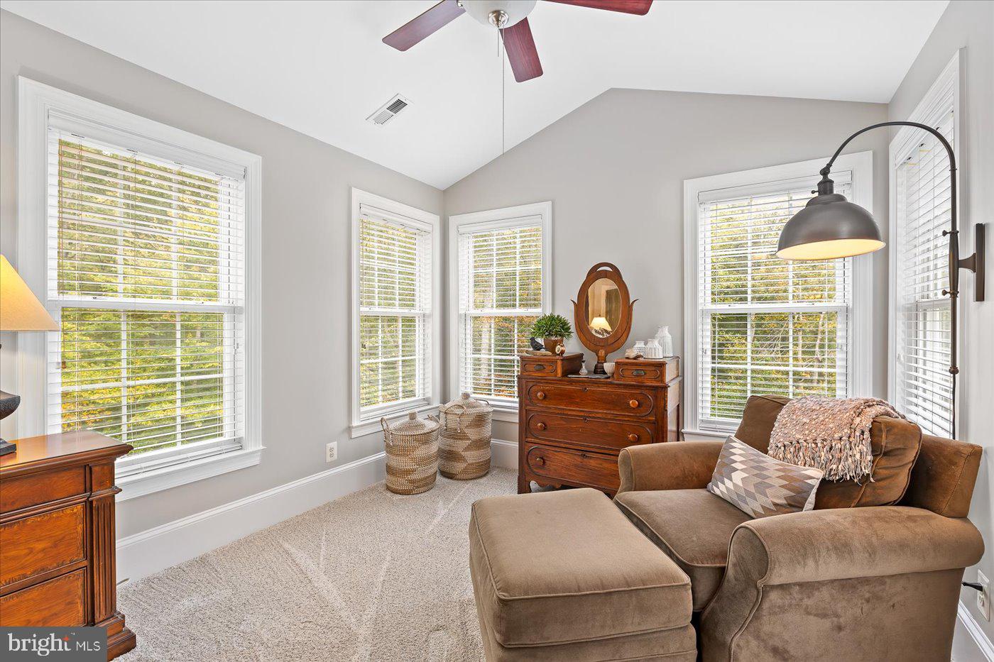 THE PALISADES - Residential