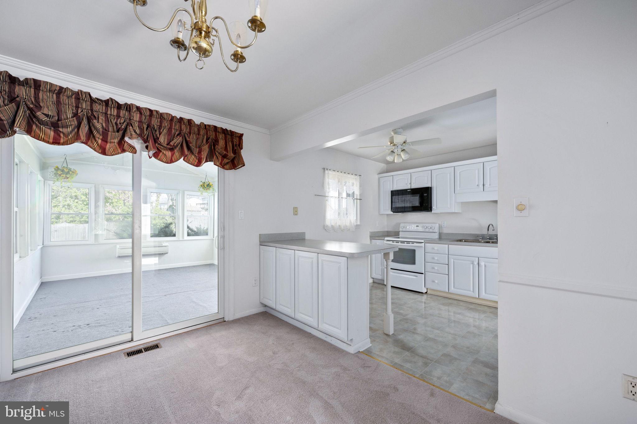 POINT OF WOODS - Residential