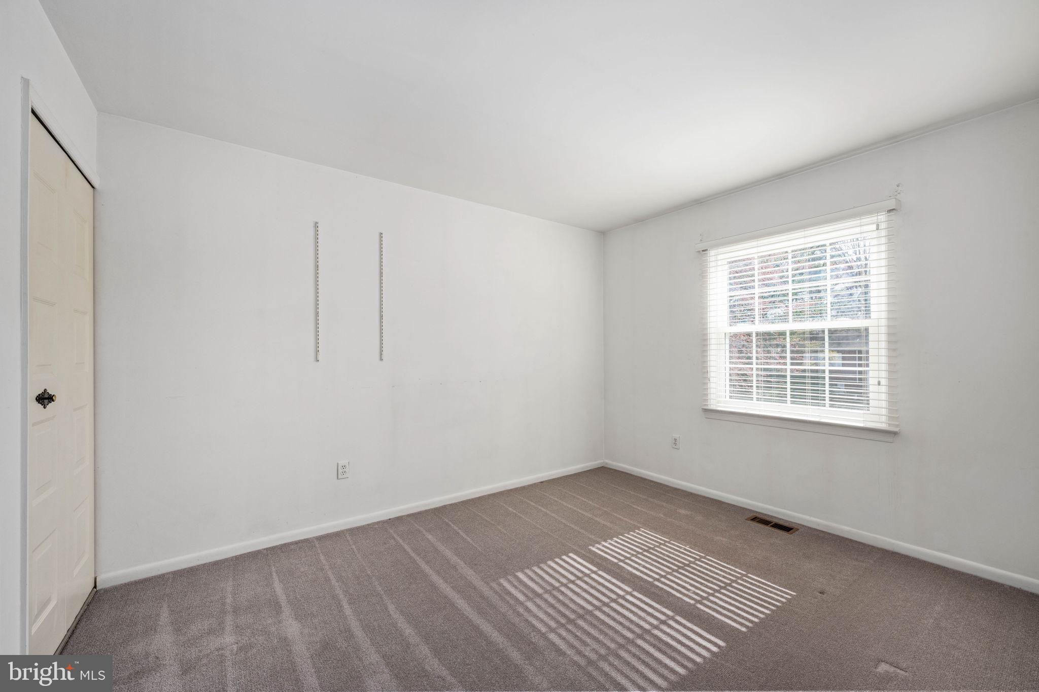 POINT OF WOODS - Residential