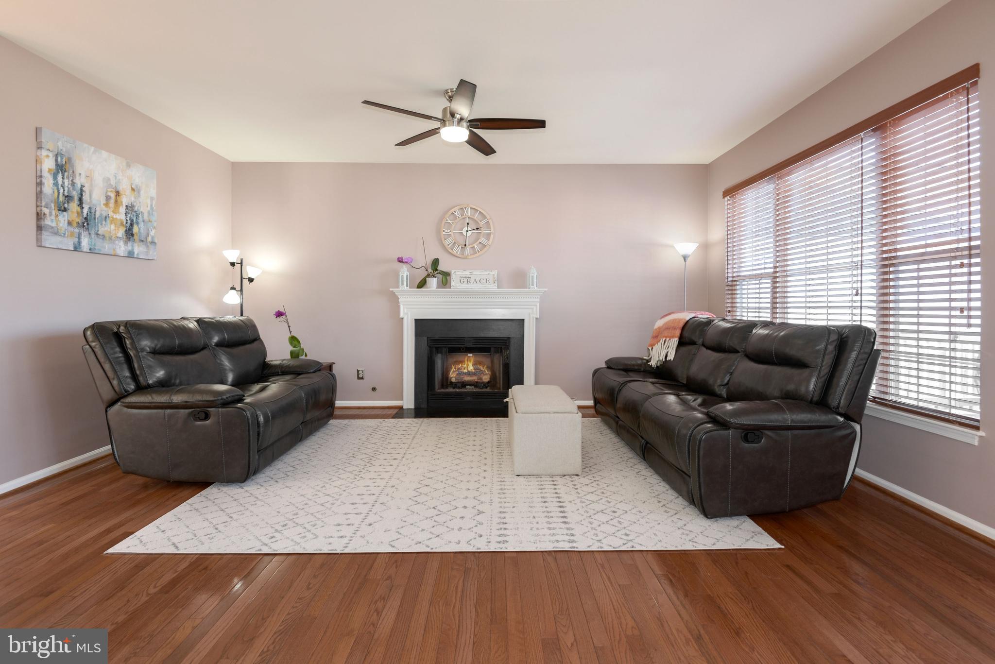 SOUTH RIDING - Residential