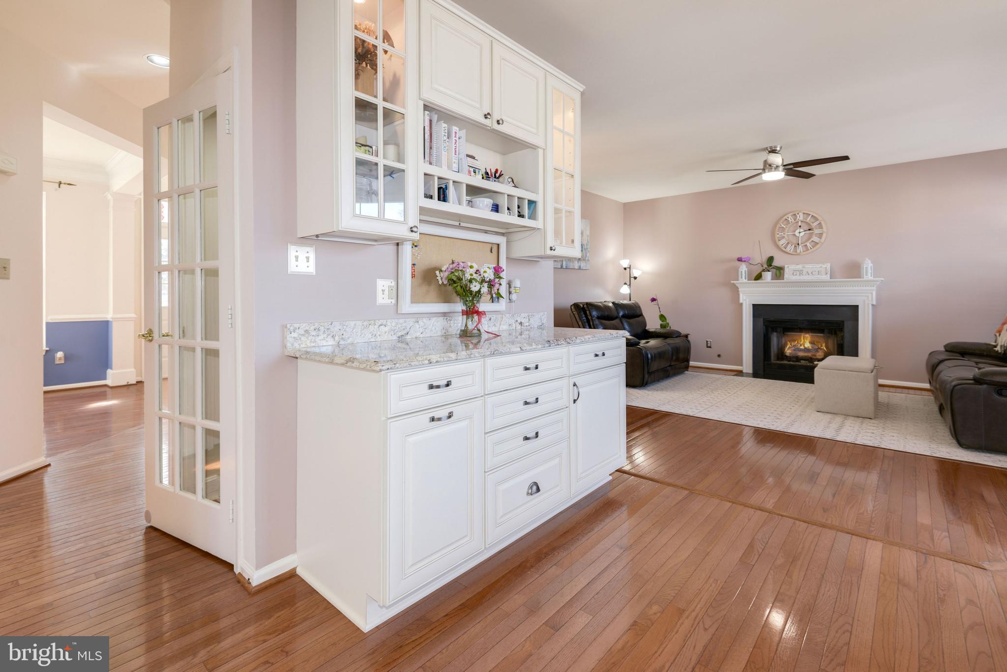 SOUTH RIDING - Residential