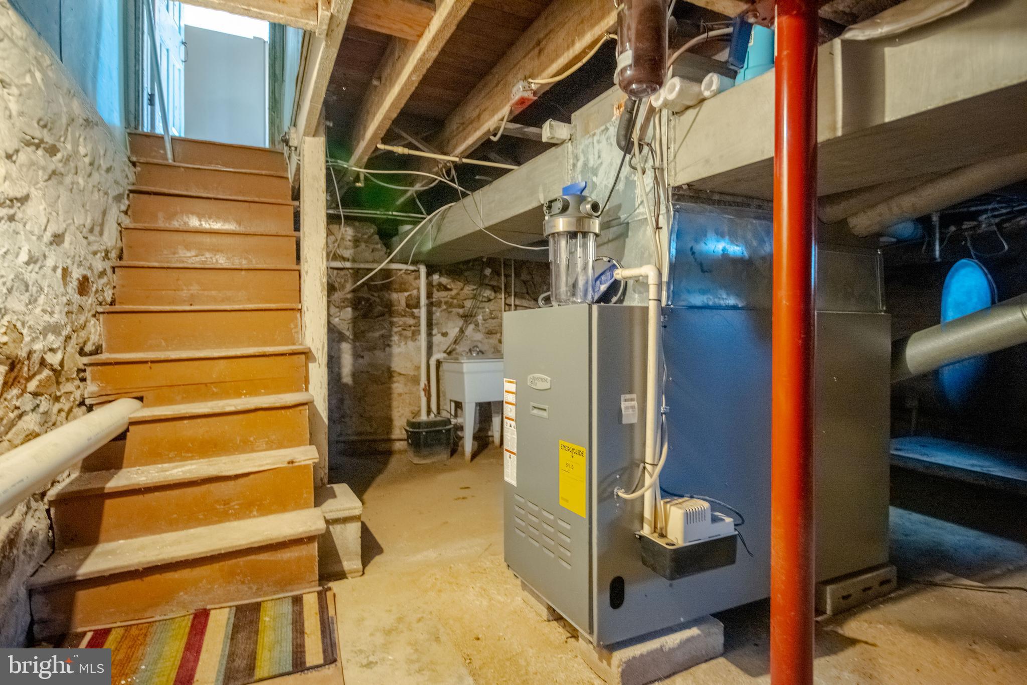 PERRYVILLE - Residential