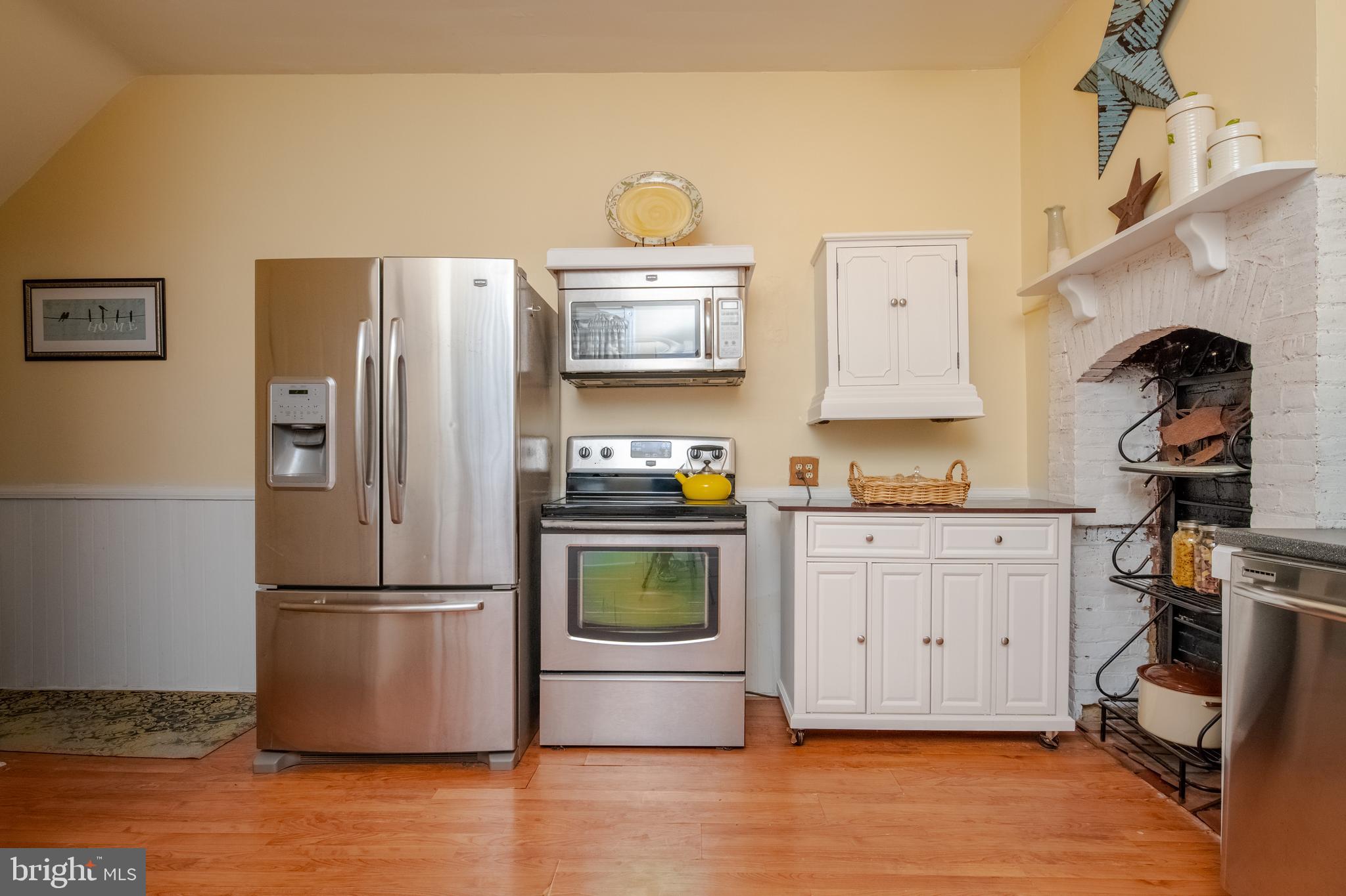 PERRYVILLE - Residential