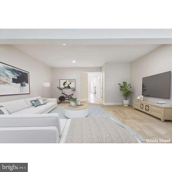 DEEP CREEK VILLAGE - Residential