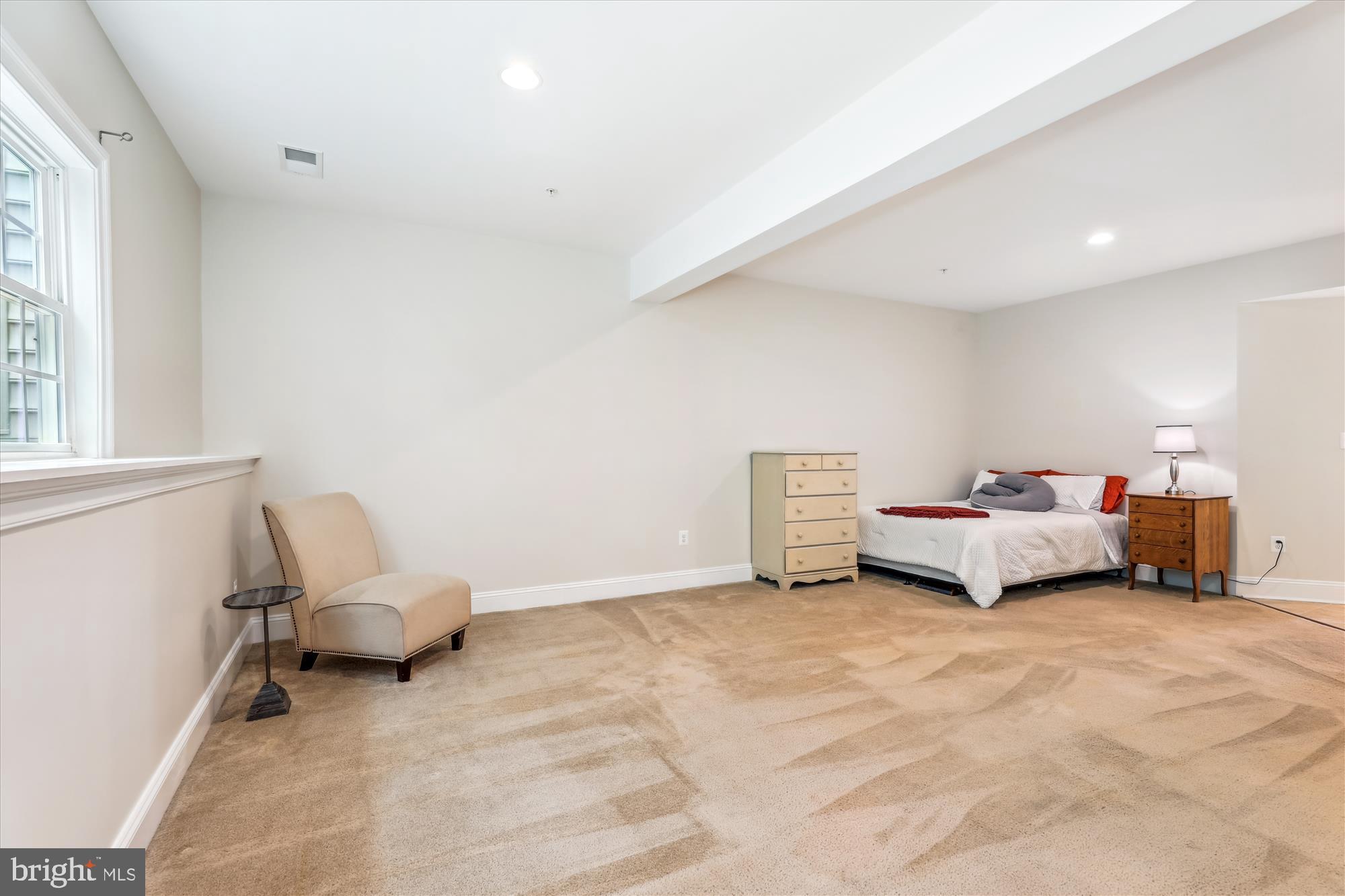 DEEP CREEK VILLAGE - Residential