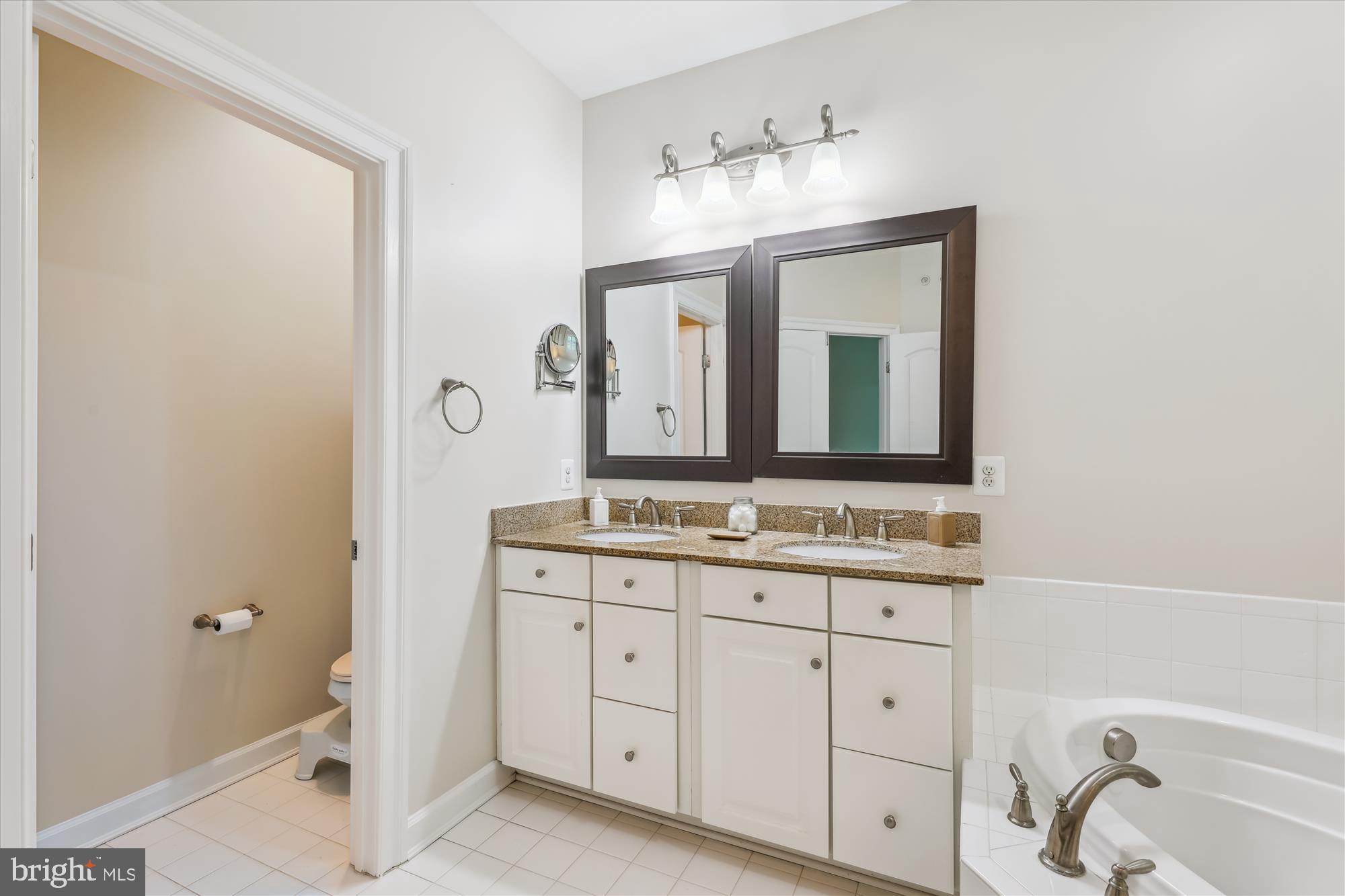 DEEP CREEK VILLAGE - Residential