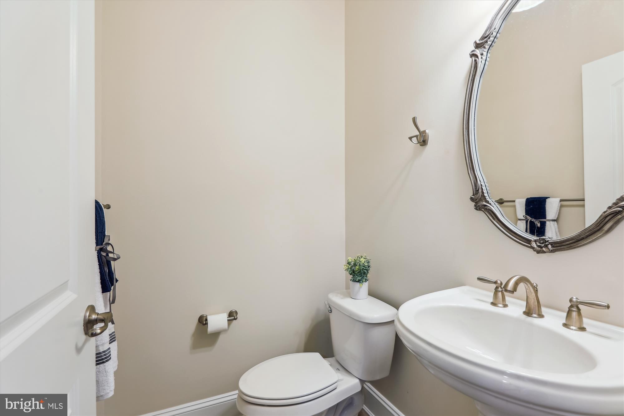 DEEP CREEK VILLAGE - Residential