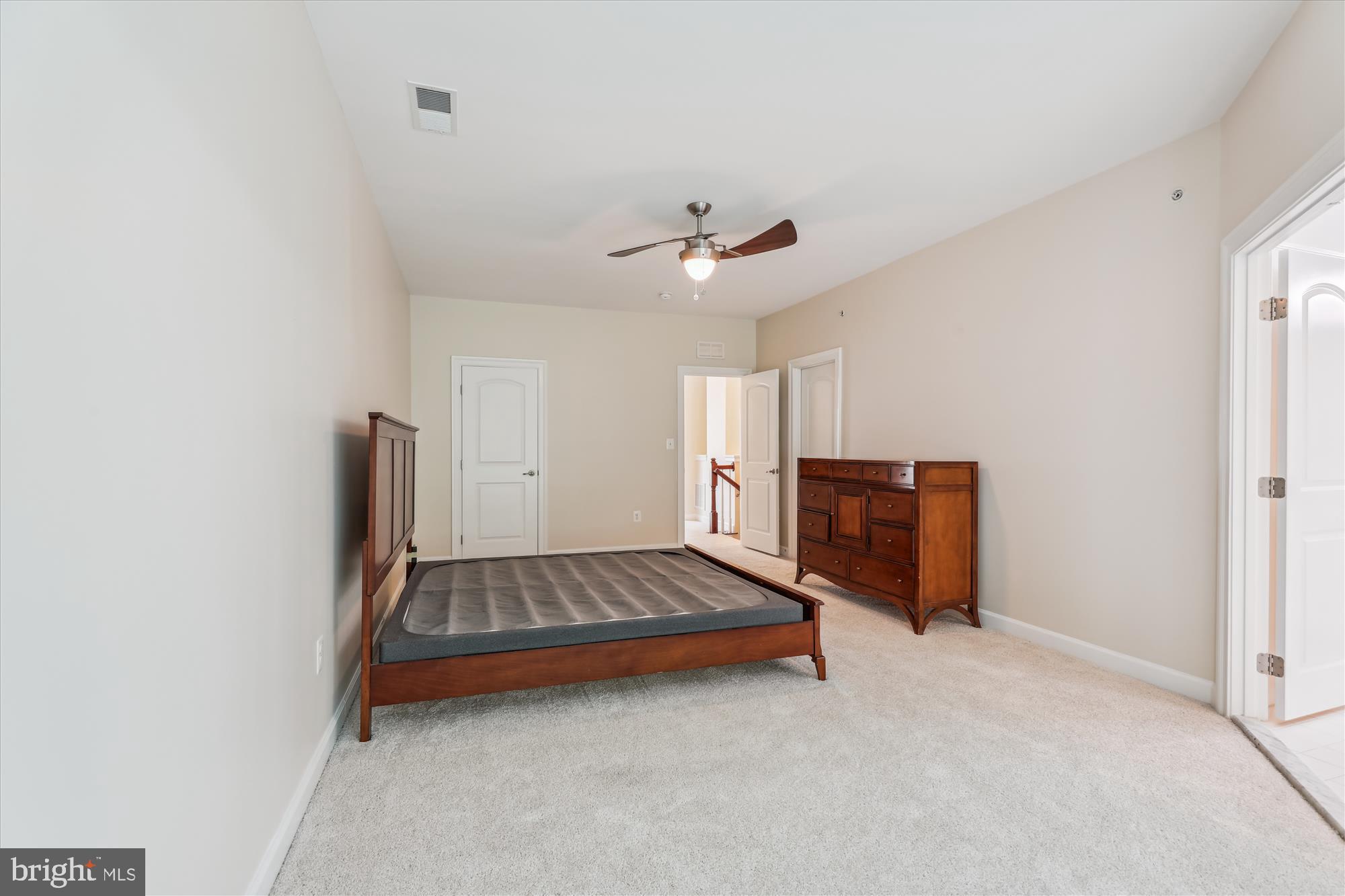 DEEP CREEK VILLAGE - Residential