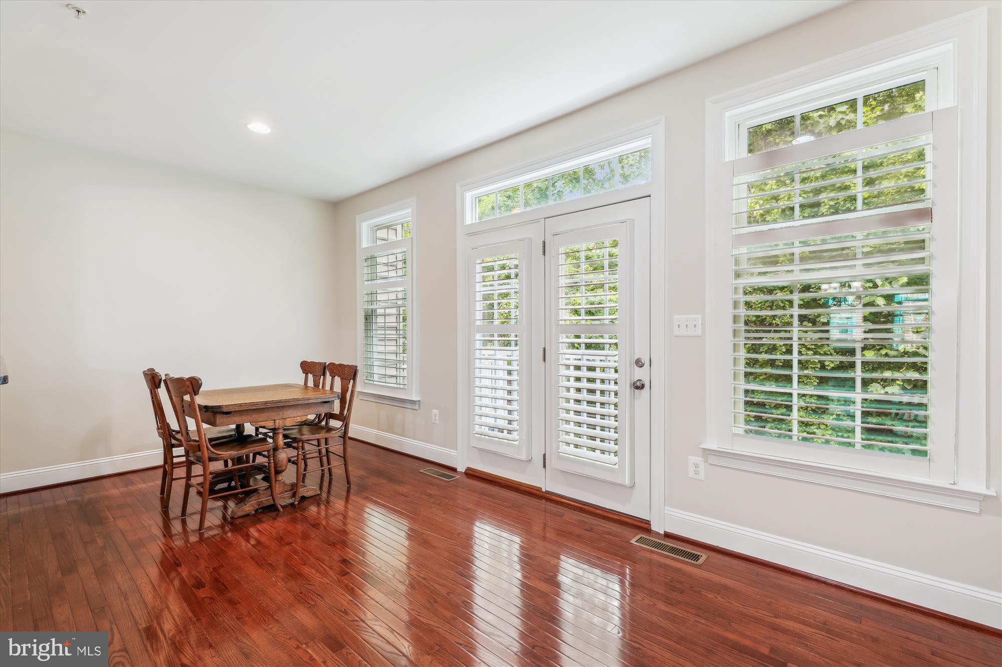 DEEP CREEK VILLAGE - Residential