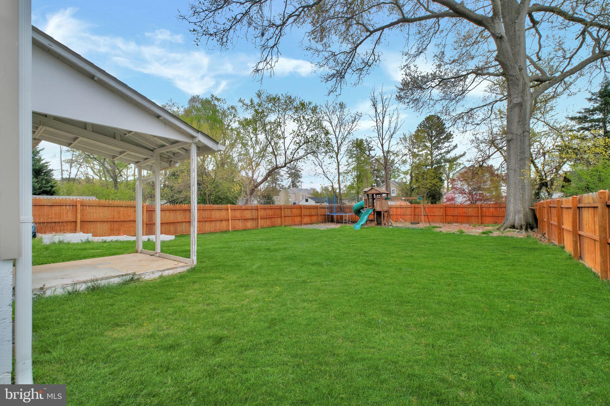 EAST HYATTSVILLE - Residential Lease