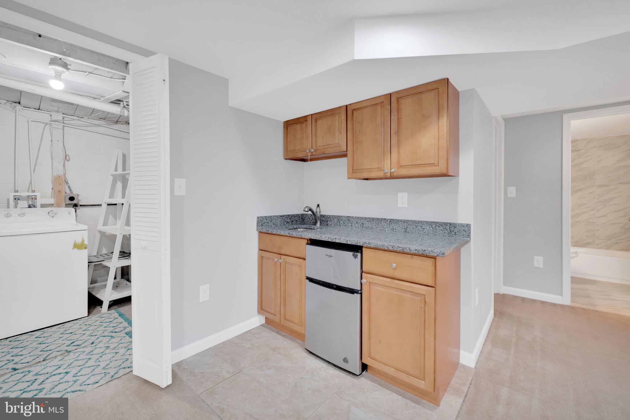 EAST HYATTSVILLE - Residential Lease