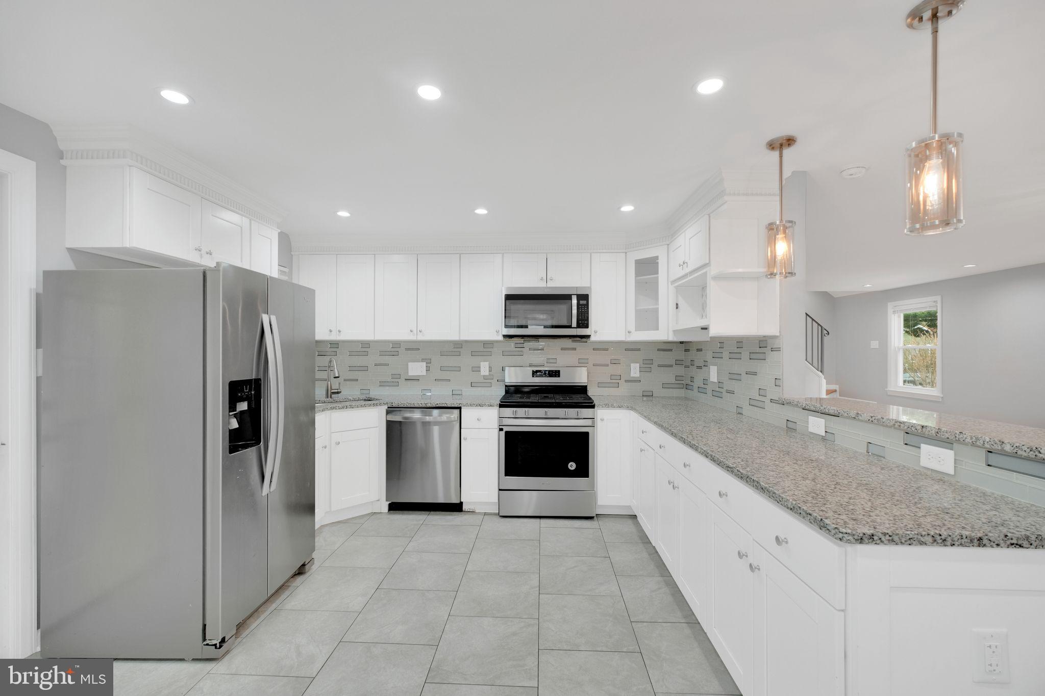 EAST HYATTSVILLE - Residential Lease