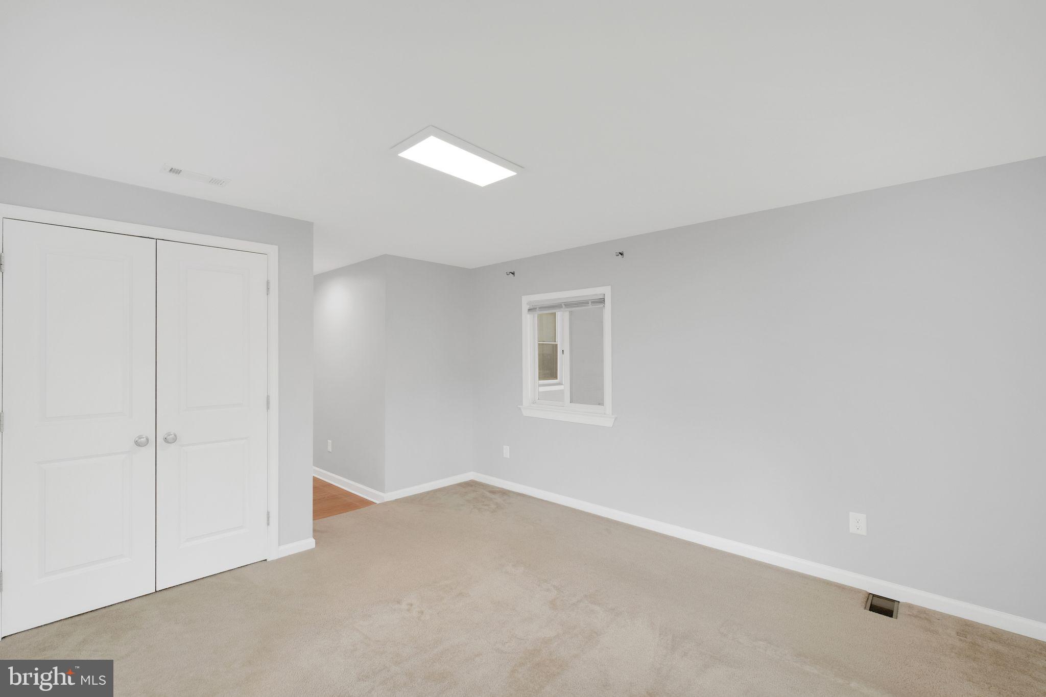 EAST HYATTSVILLE - Residential Lease