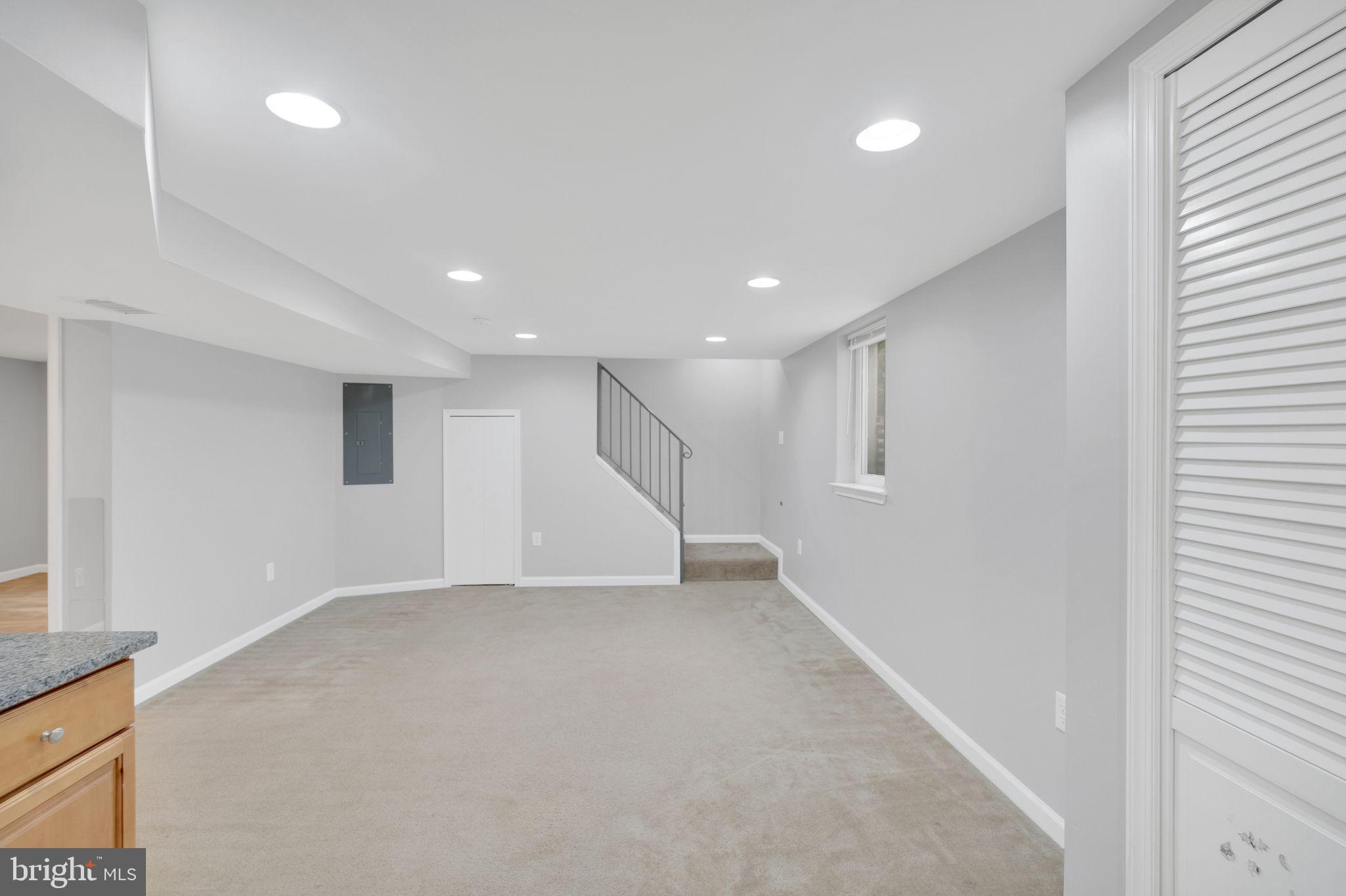 EAST HYATTSVILLE - Residential Lease