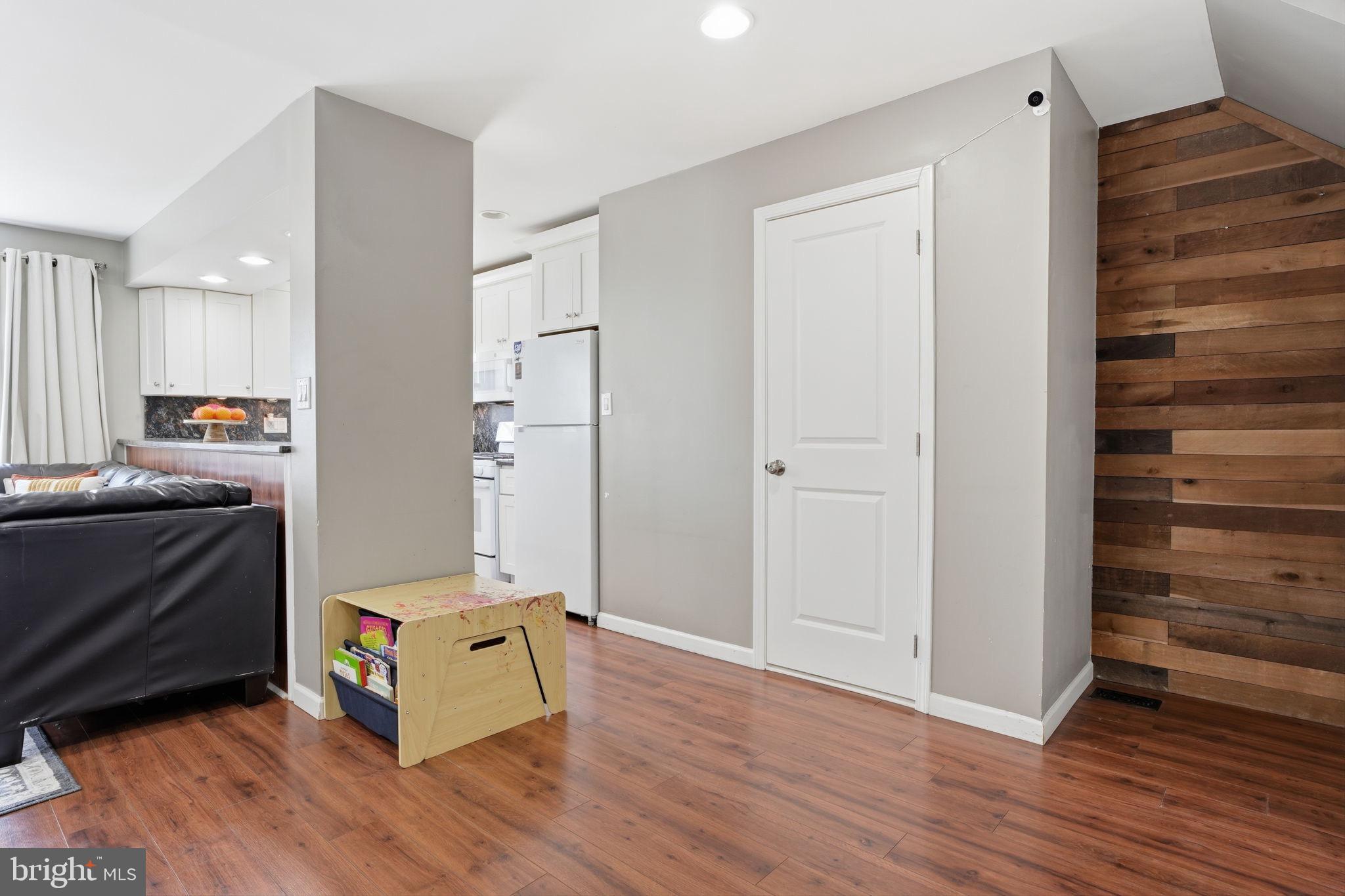 SCOTCHBROOK - Residential