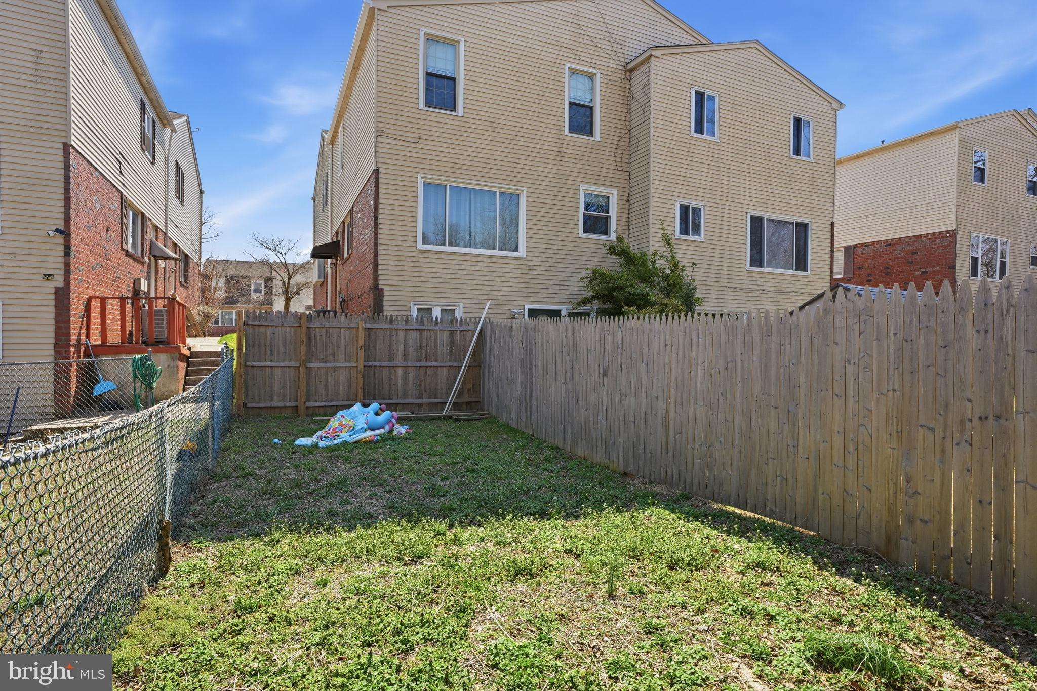 SCOTCHBROOK - Residential