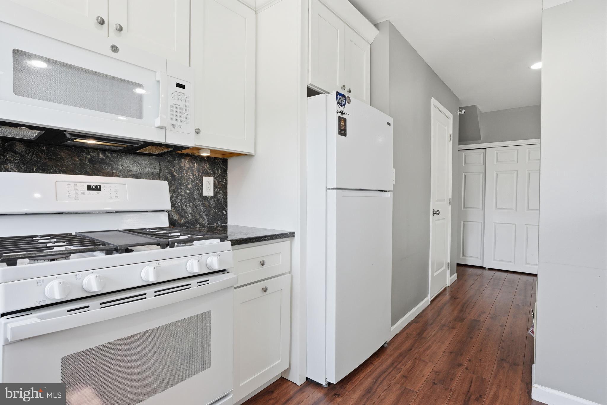 SCOTCHBROOK - Residential