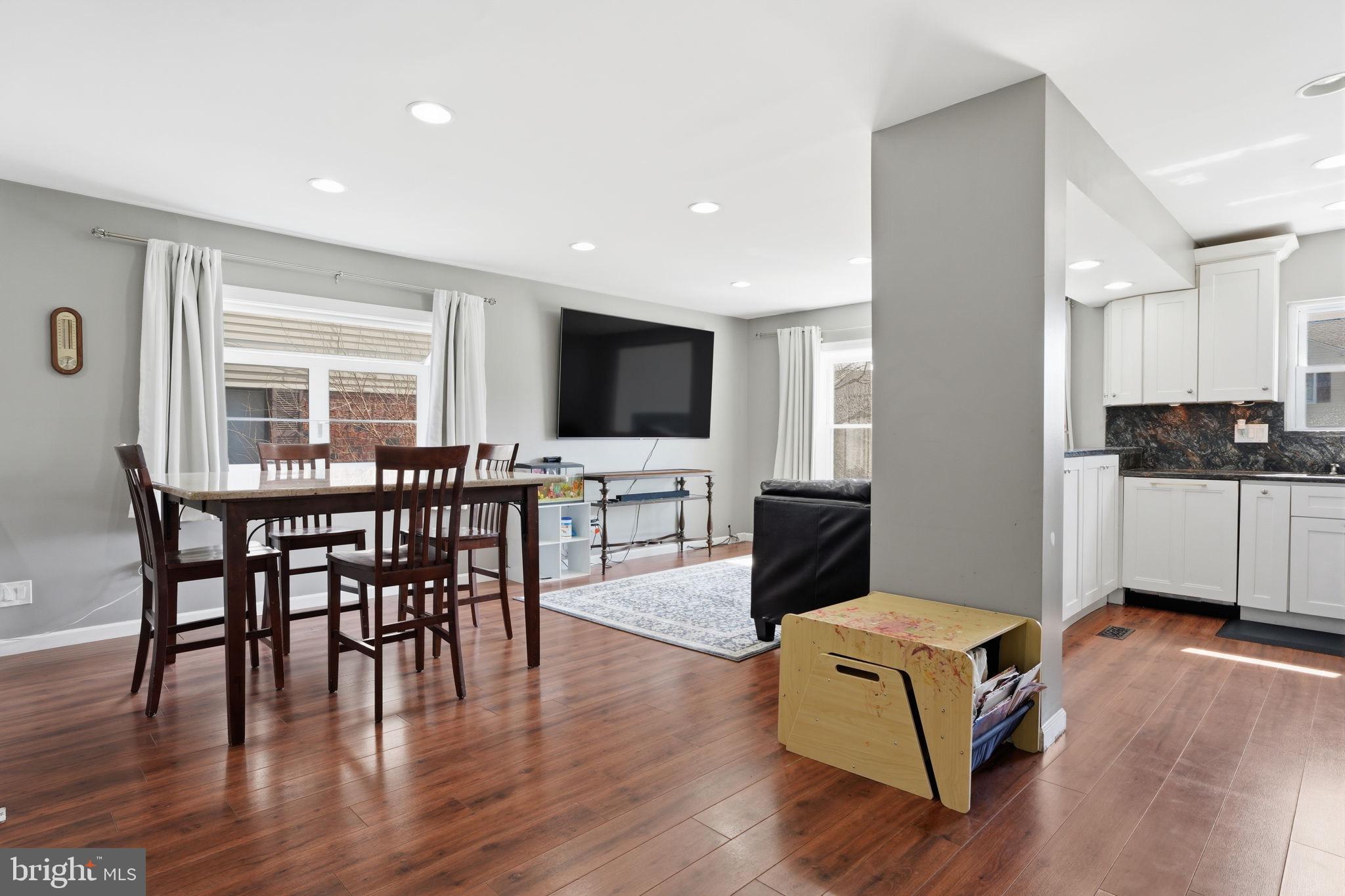 SCOTCHBROOK - Residential