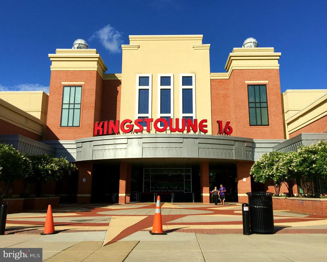 STRATFORD PLACE AT KINGS - Residential