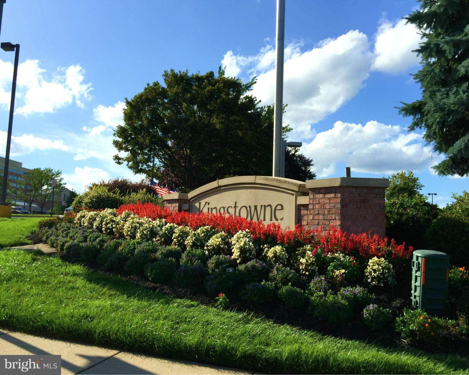 STRATFORD PLACE AT KINGS - Residential