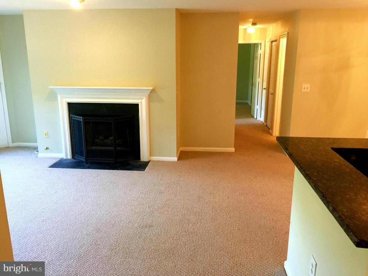 STRATFORD PLACE AT KINGS - Residential