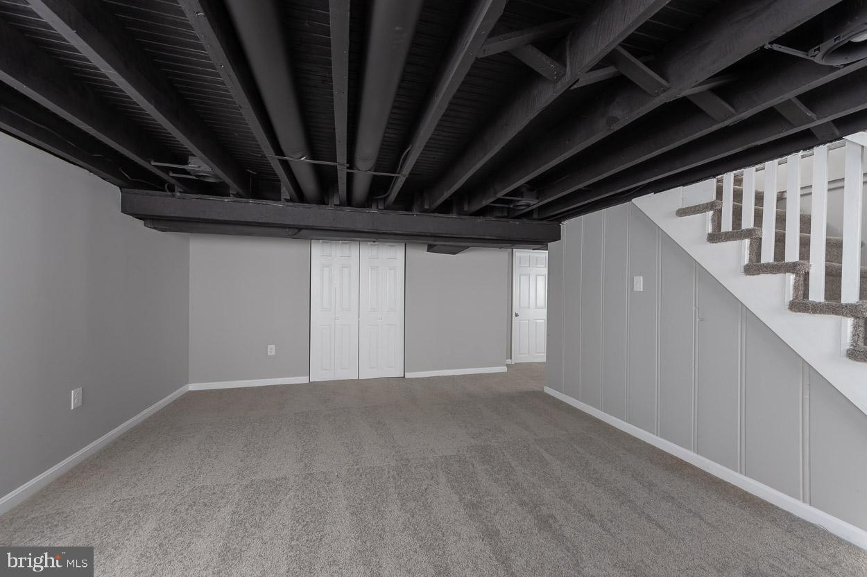 ARBUTUS TERRACE - Residential