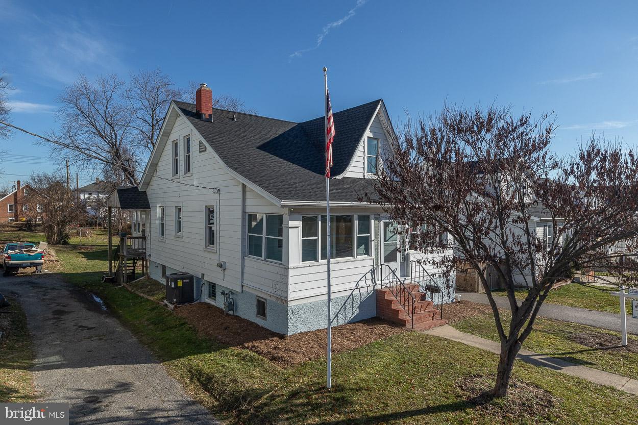 ARBUTUS TERRACE - Residential