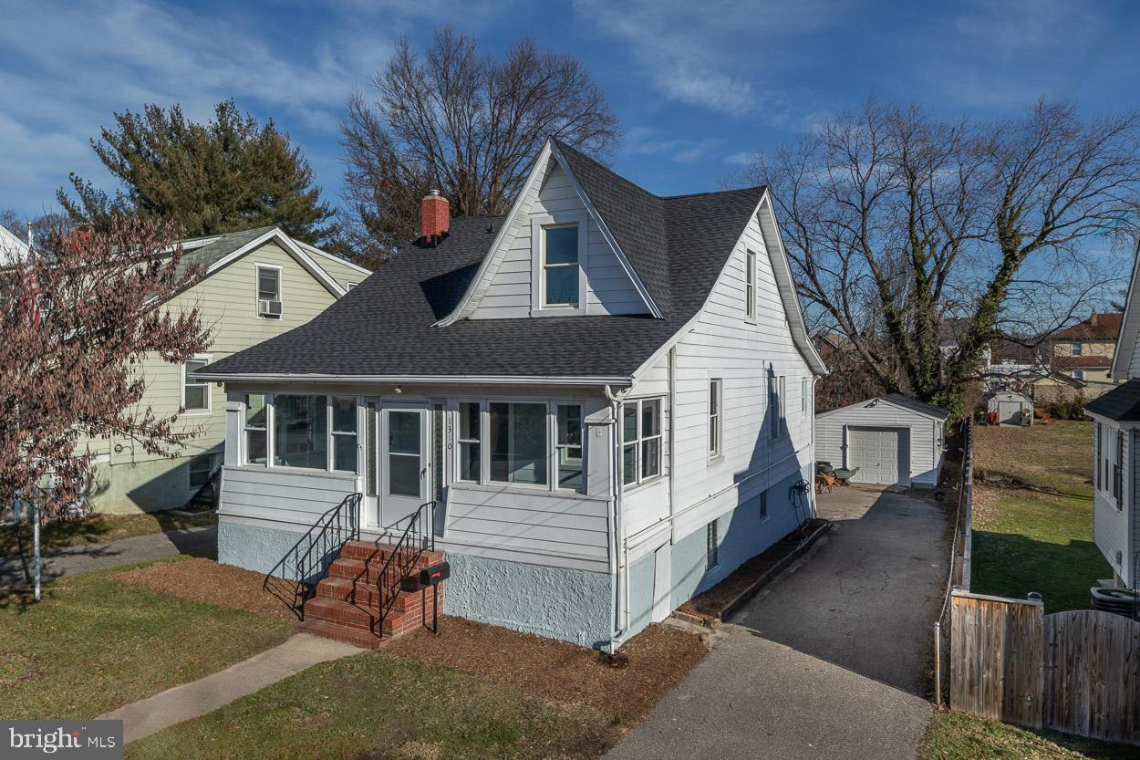 ARBUTUS TERRACE - Residential