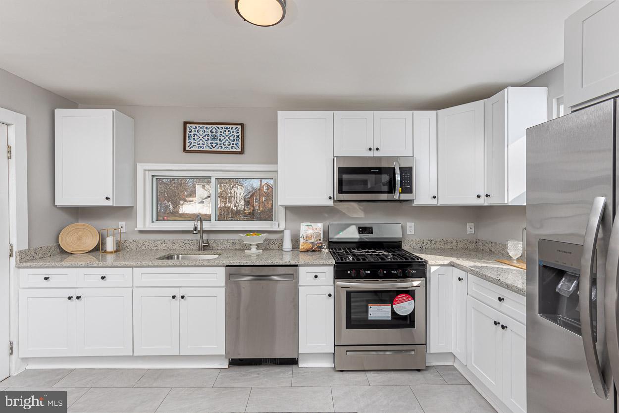 ARBUTUS TERRACE - Residential