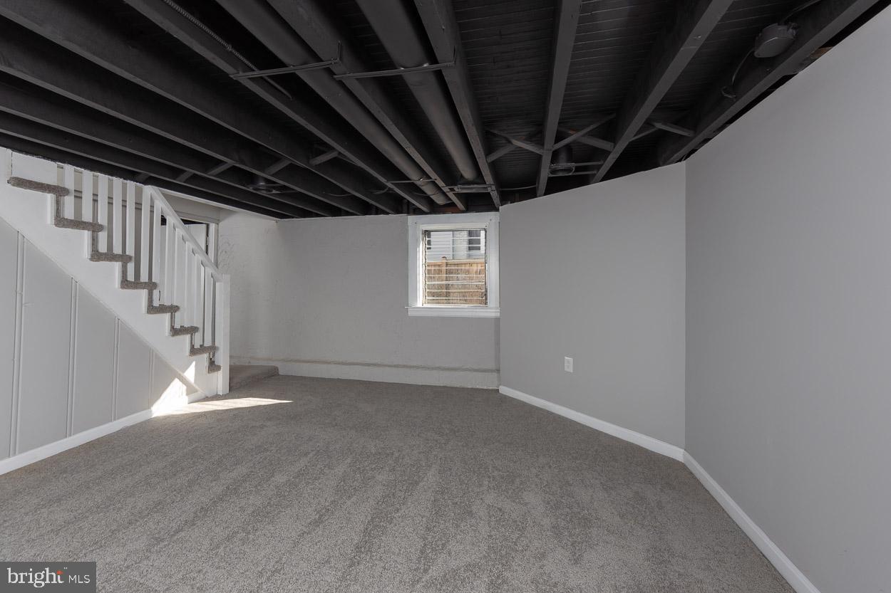 ARBUTUS TERRACE - Residential