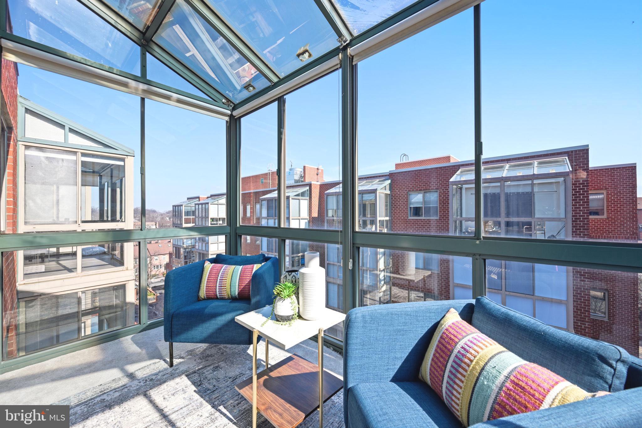 1045 N UTAH STREET 2-701