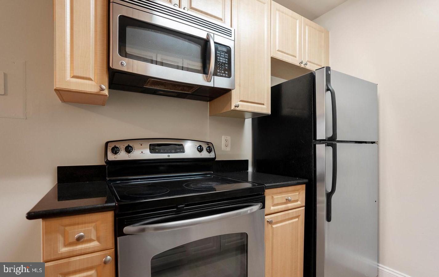 THE FAIRMONT 5601 CONDO - Residential Lease