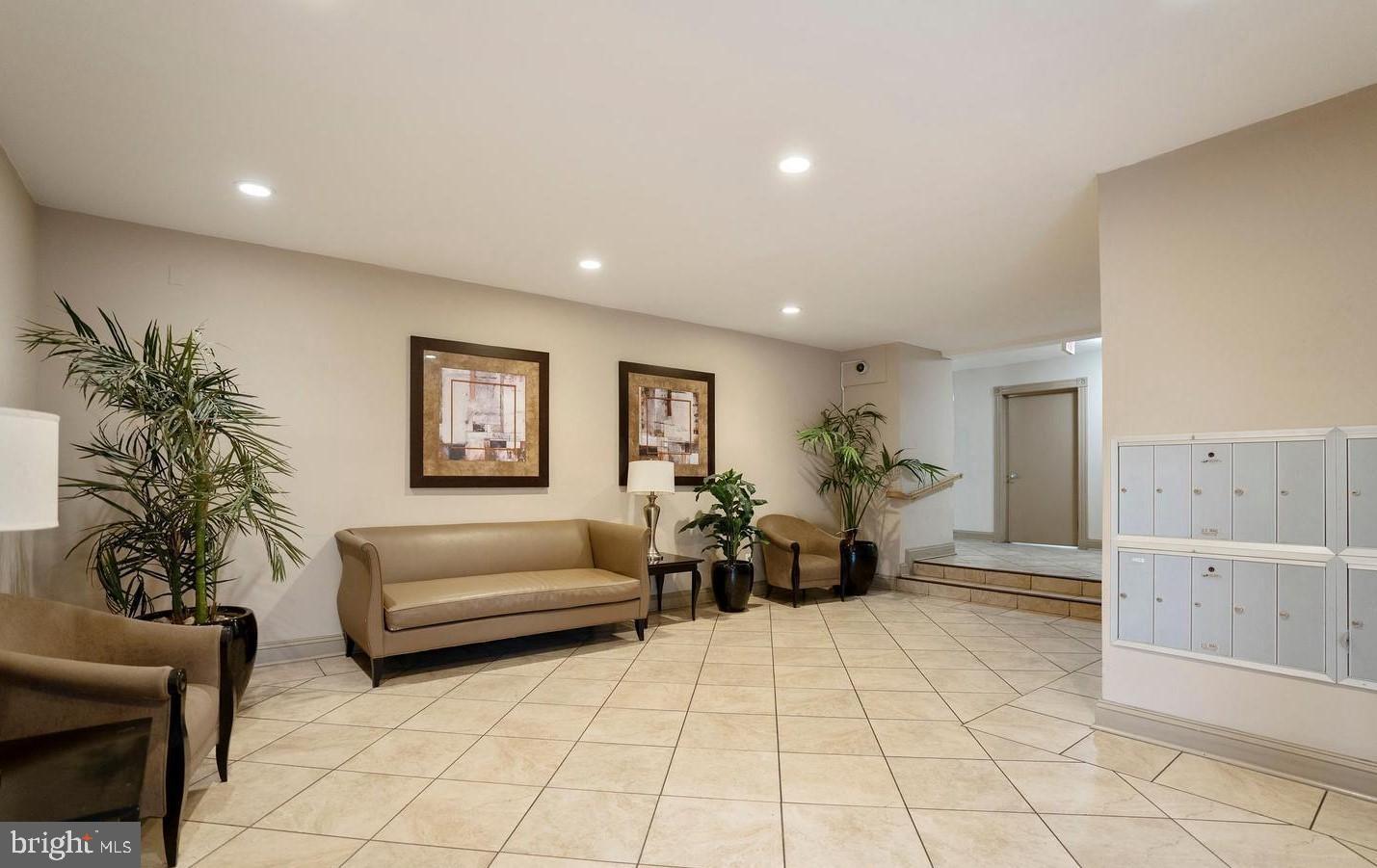 THE FAIRMONT 5601 CONDO - Residential Lease