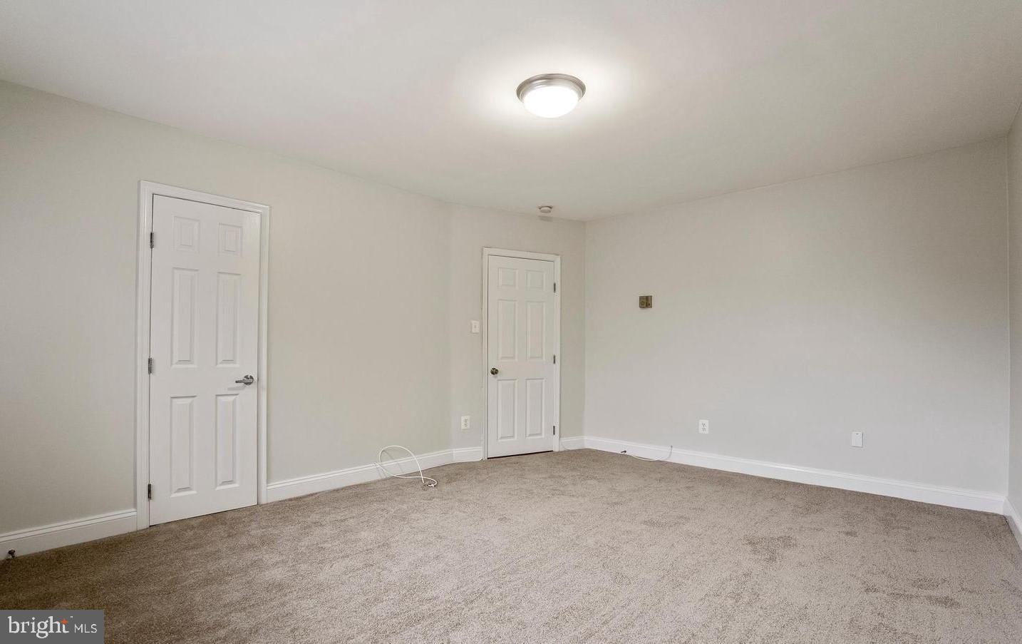 THE FAIRMONT 5601 CONDO - Residential Lease