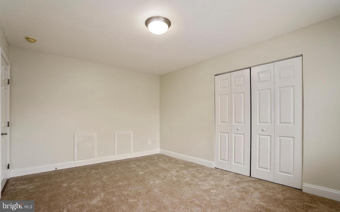 THE FAIRMONT 5601 CONDO - Residential Lease