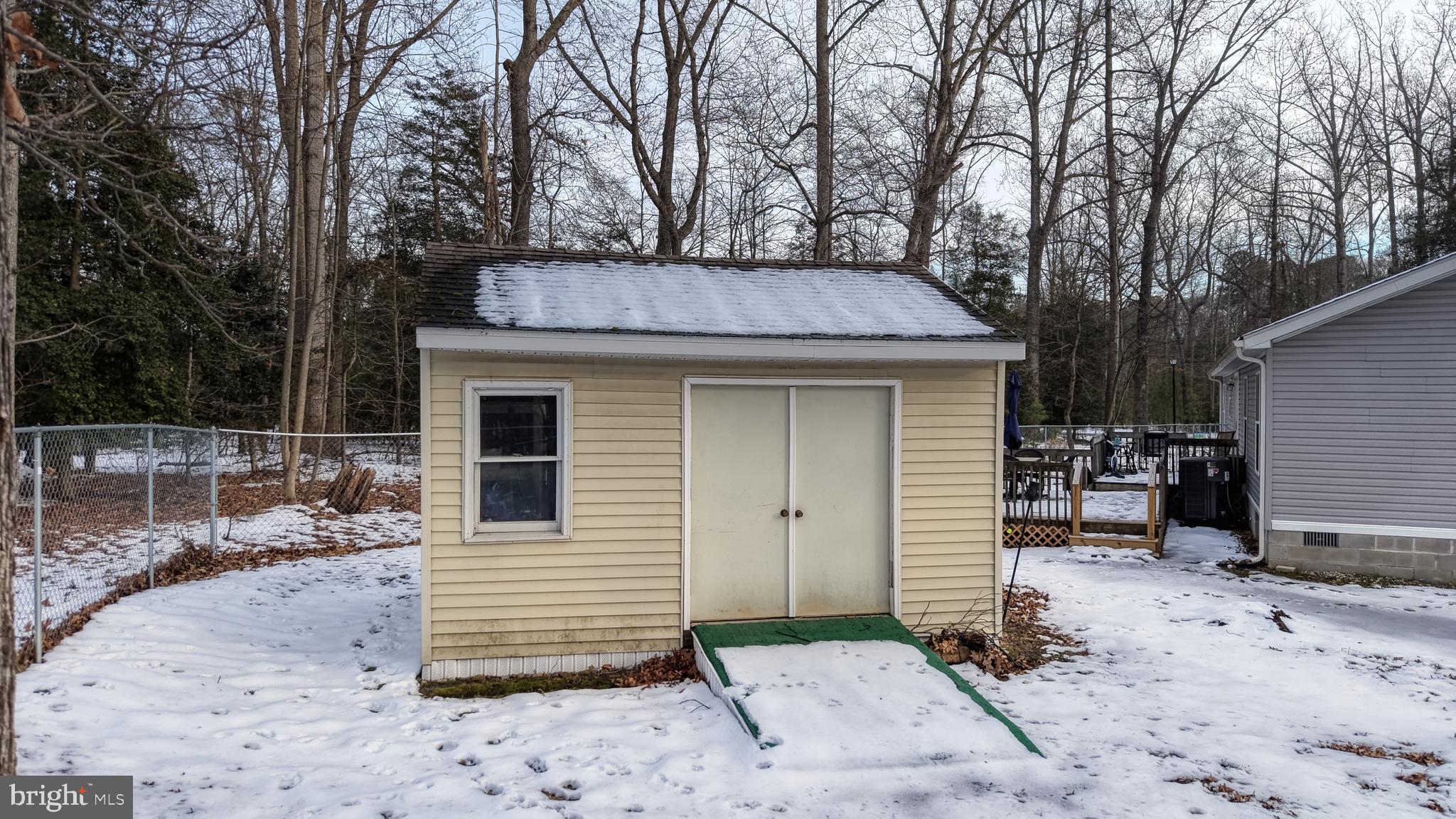 ANGOLA NECK PARK - Residential