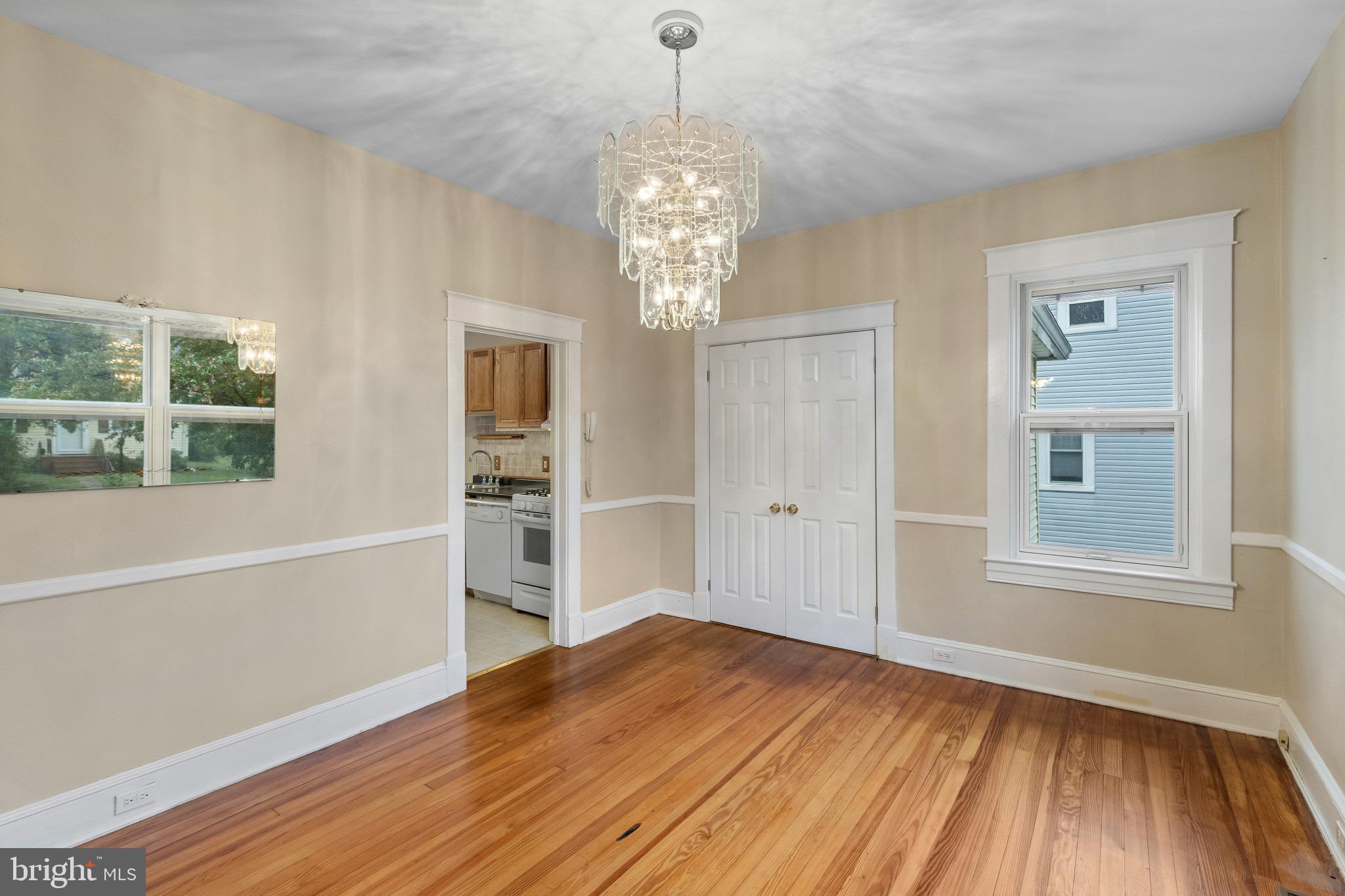 35 GLENWOOD AVE