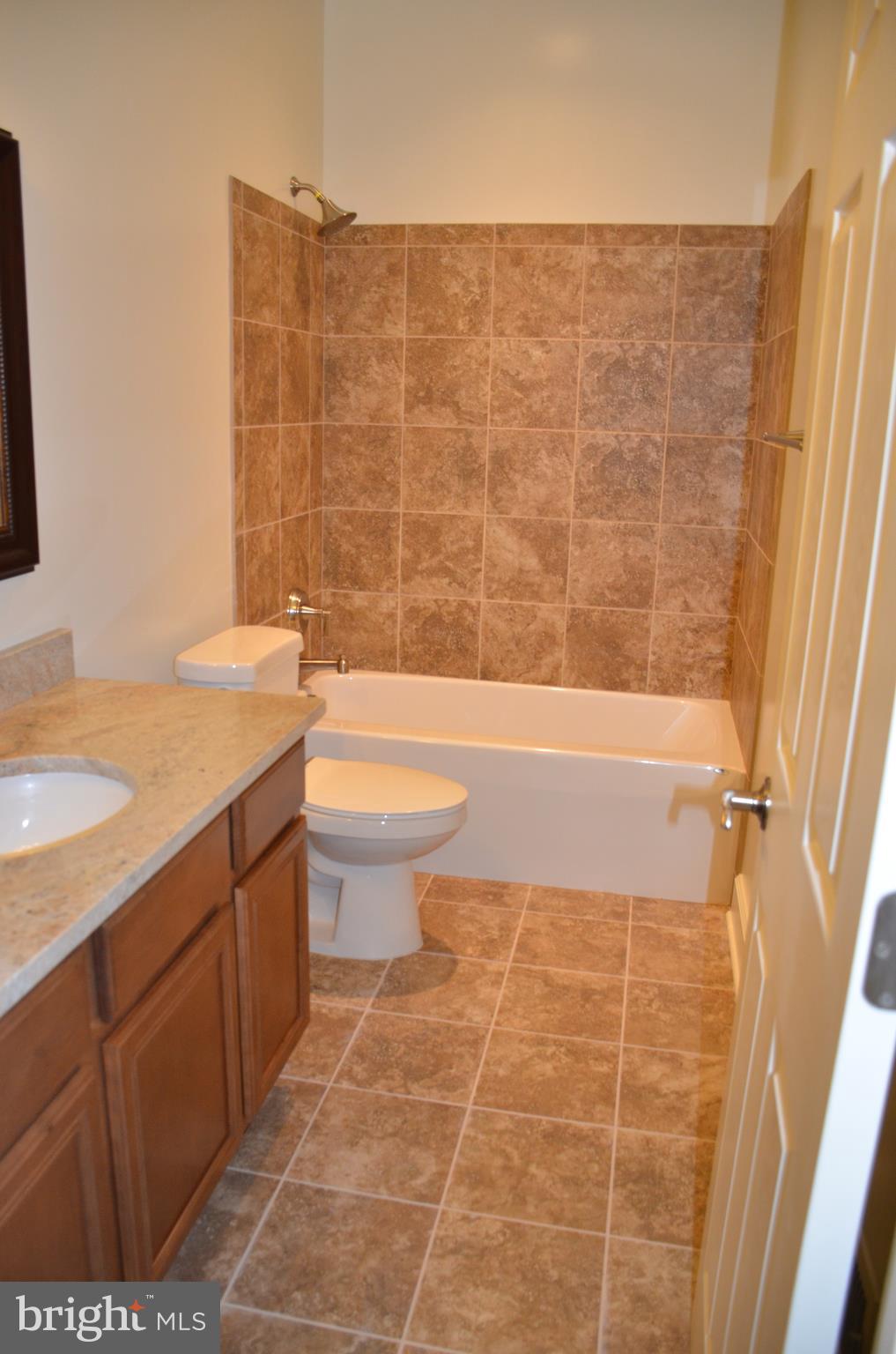 NORTH RIDGE ESTATES - Residential