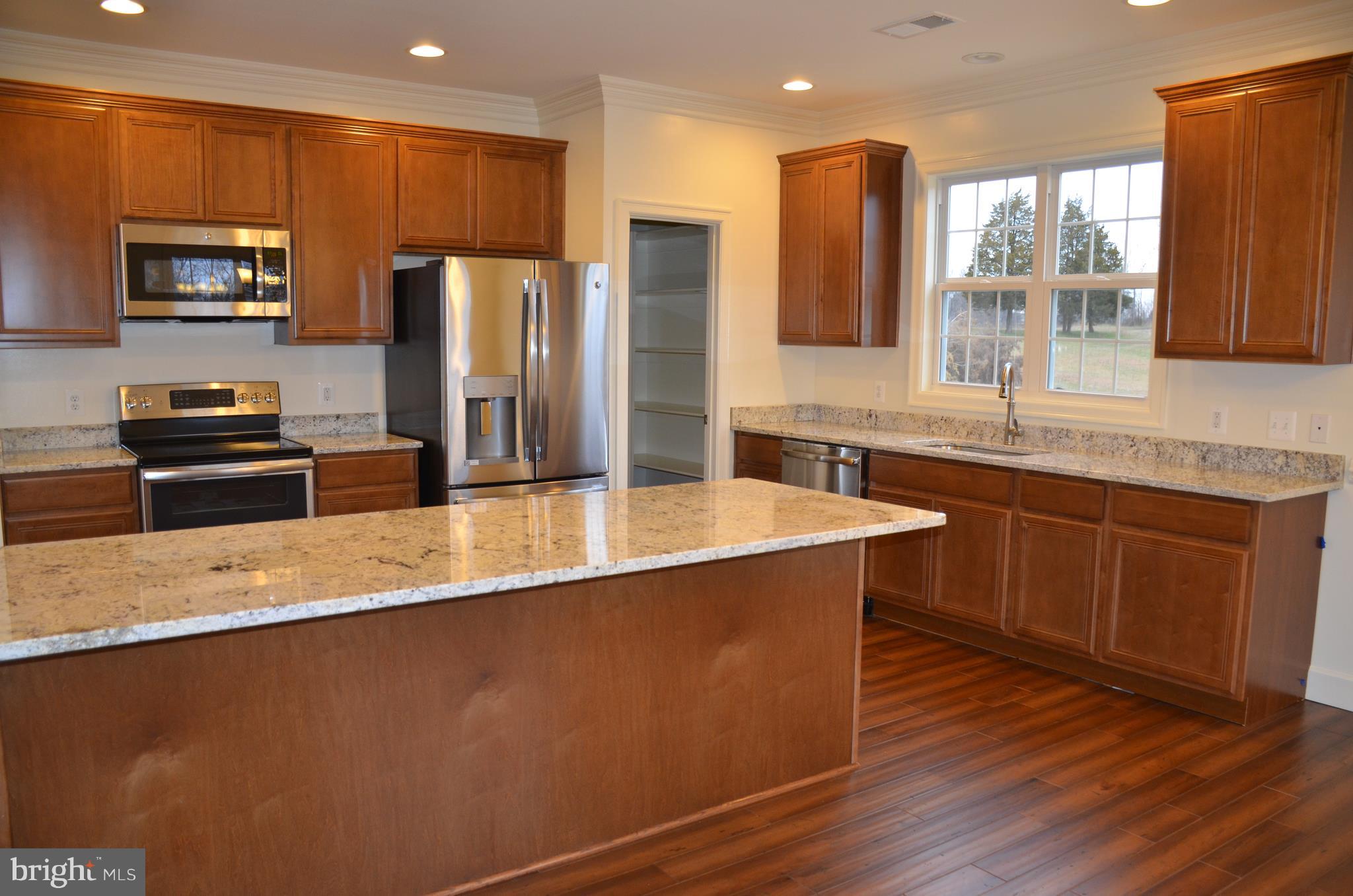 NORTH RIDGE ESTATES - Residential