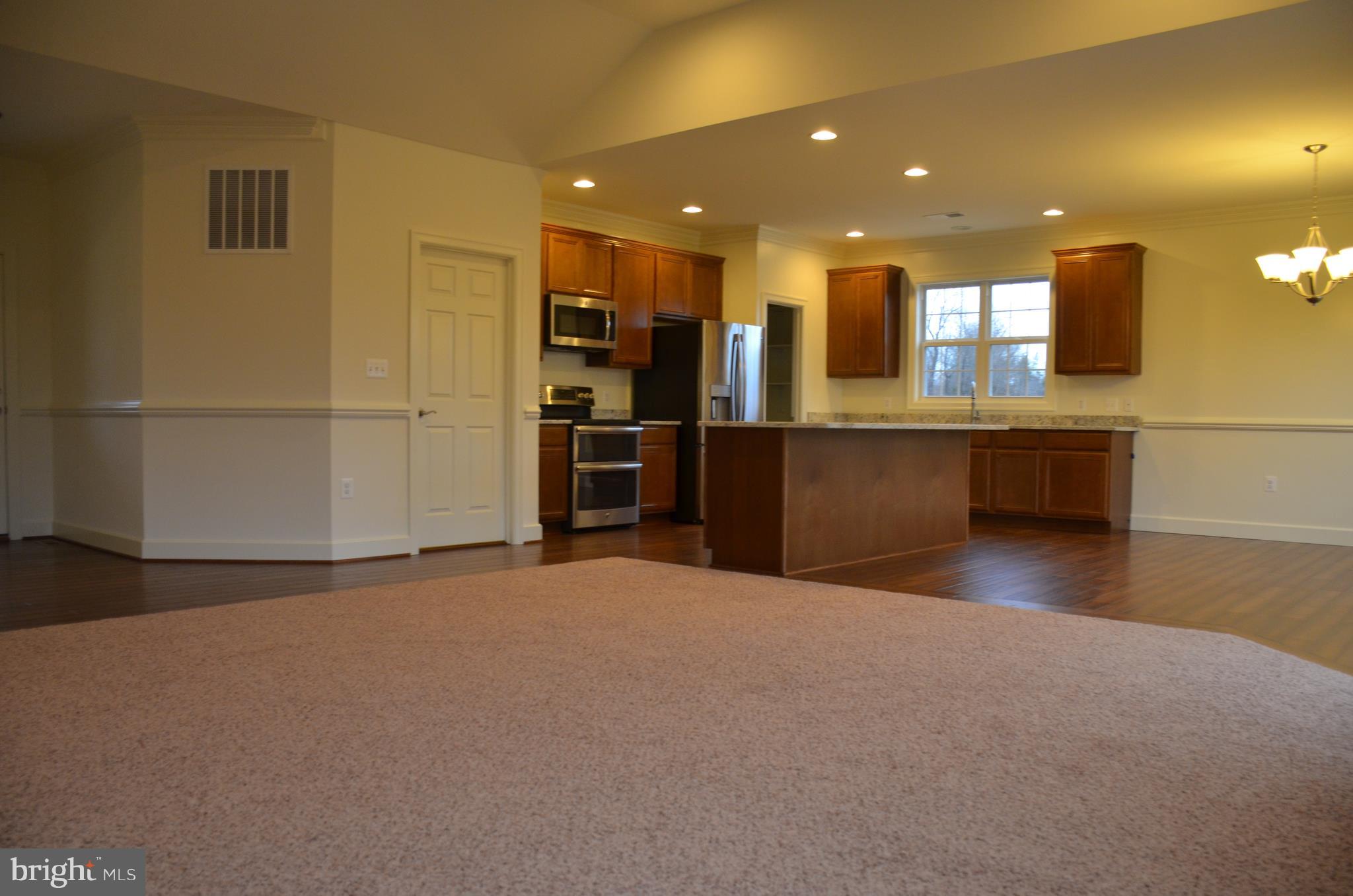 NORTH RIDGE ESTATES - Residential