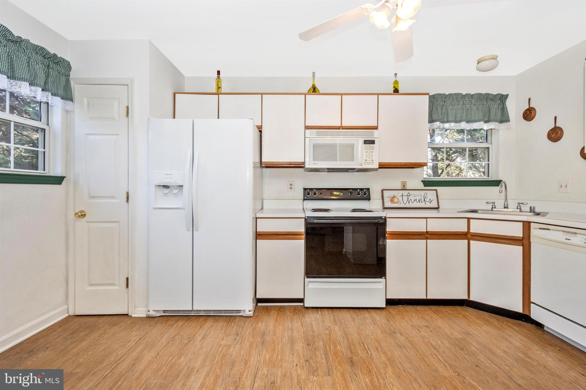 ATLEE RIDGE - Residential