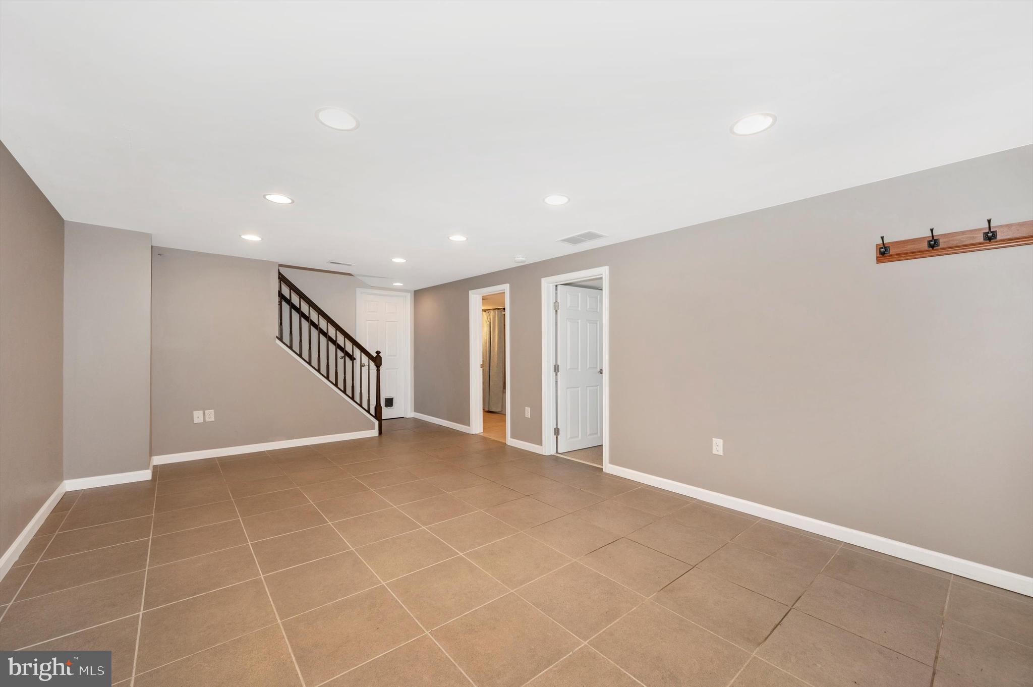 PHEASANT HILL - Residential