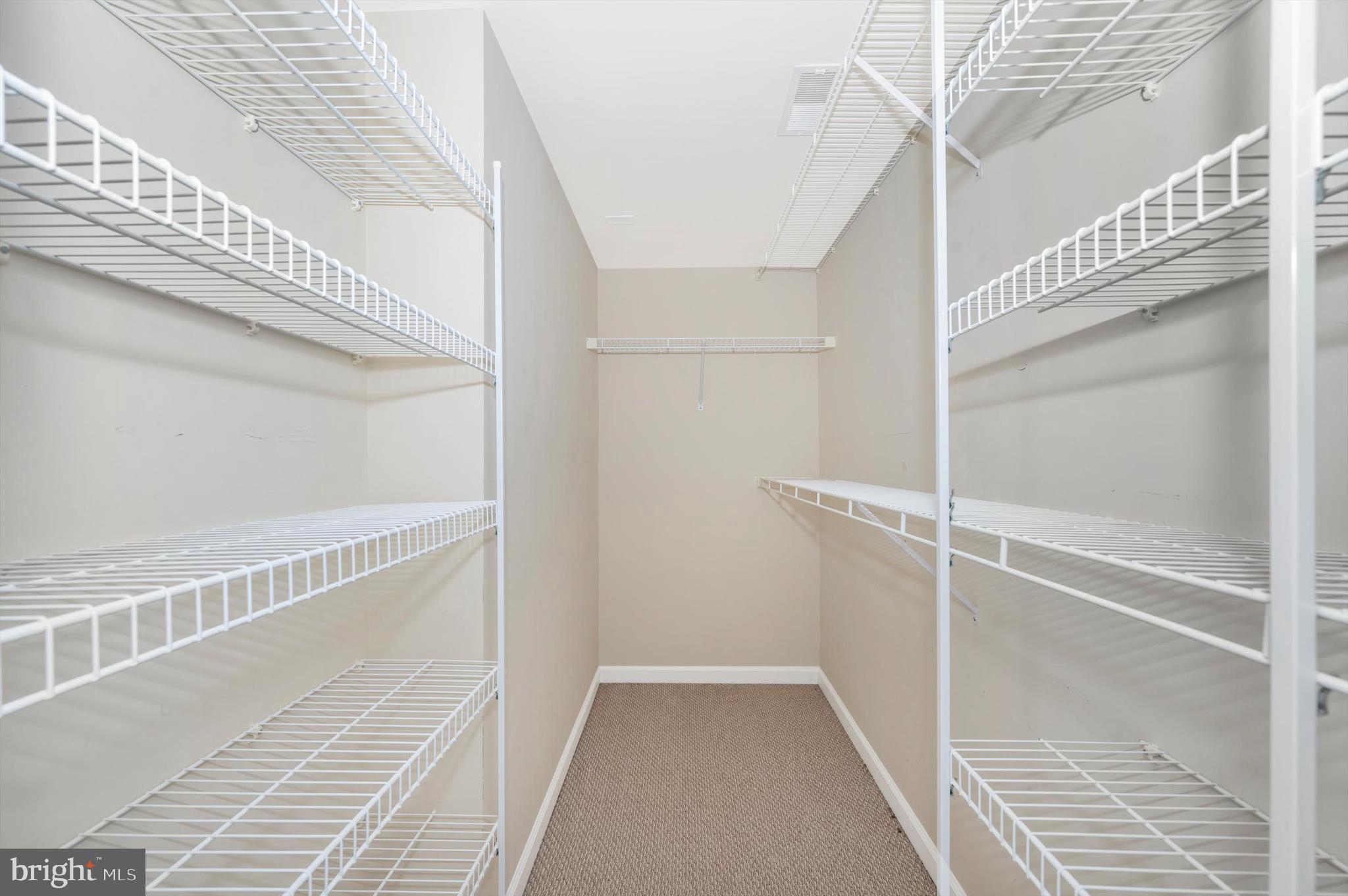 PHEASANT HILL - Residential