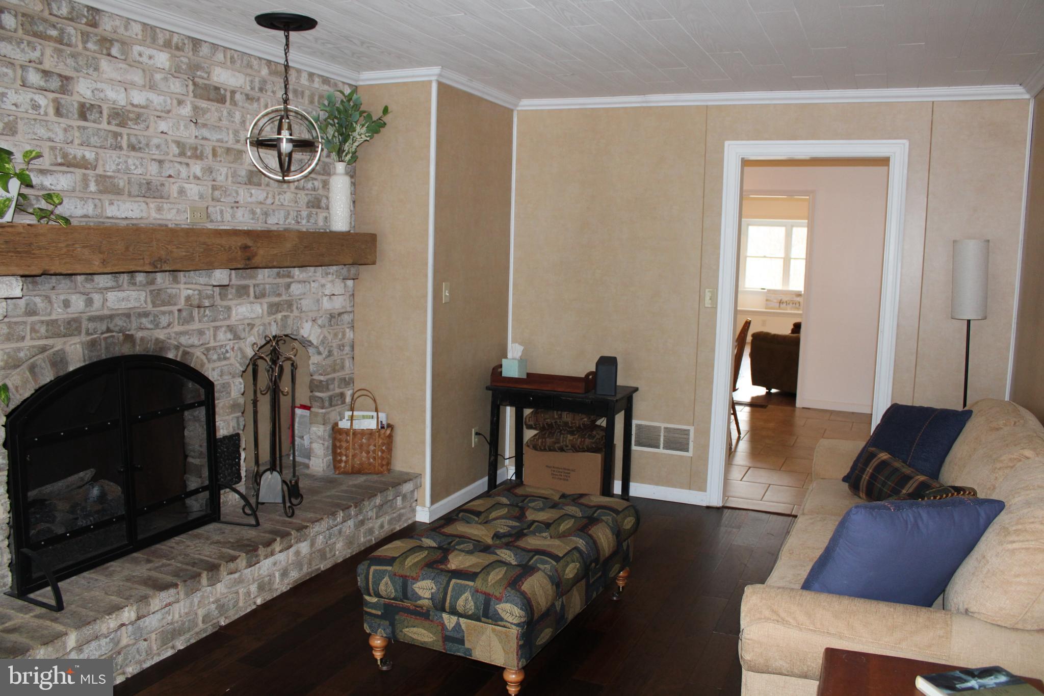 LANCASTER - Residential Lease